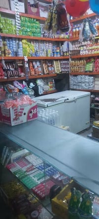 بقاله للبيع • فتحتين ركنيه • صنعاء حول هايل