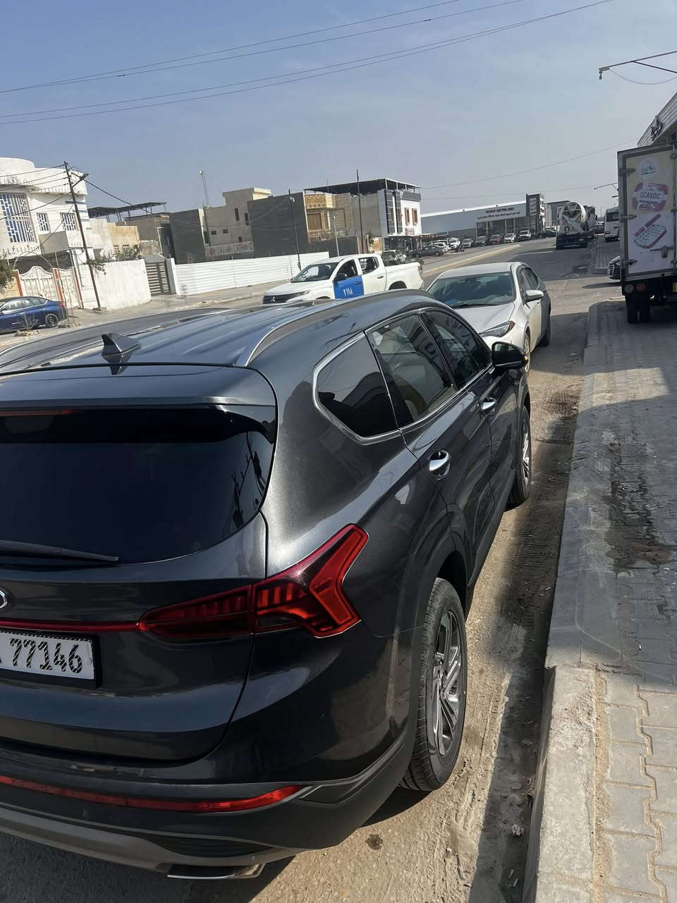 السلام عليكم
سيارة سنتافي 23فول ماعدة الفتحة 
رقم بغداد
السعر205
كلشي موضح بـ منشور 
***********
