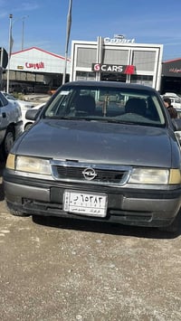 فكترا ١٩٩٠ • قير عادي • حجم ١٫٨