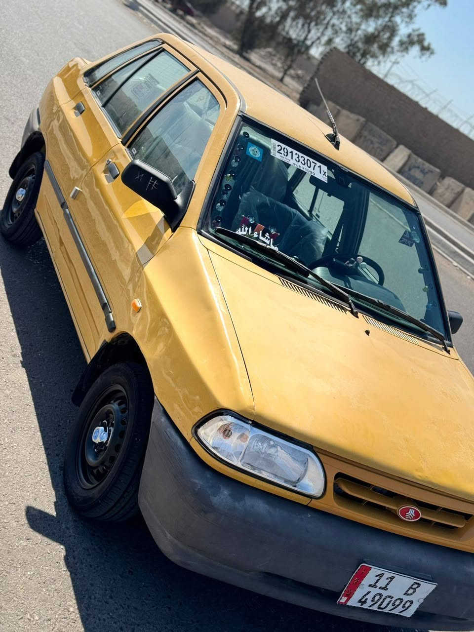 السلام عليكم سايبا للبيع مديل 2012 السياره بلاديه وحلوه ماشالله احلا من الصور مكينه وكير كفاله السياره كامله مكمله لا ضربه ولا تبديل ولا صبغ كفااااله بيه تخم تاير جديد صدر امامي خلفي+دبلات و لويات جدد قاعده فيتبم جديده بلاكات نوزلات جدد دوشمه جديده+تغليف لايلون اصلي الثخين شاشه السياره كهربائيات كلها شغاله أرقام انكليزي هزه جديده بسمي تخويل مباشر. المكان بغداد العامريه... السعر ٣٤ وبيه مجال بسيط حك جيتك... الرقم ***********📞📞📞
