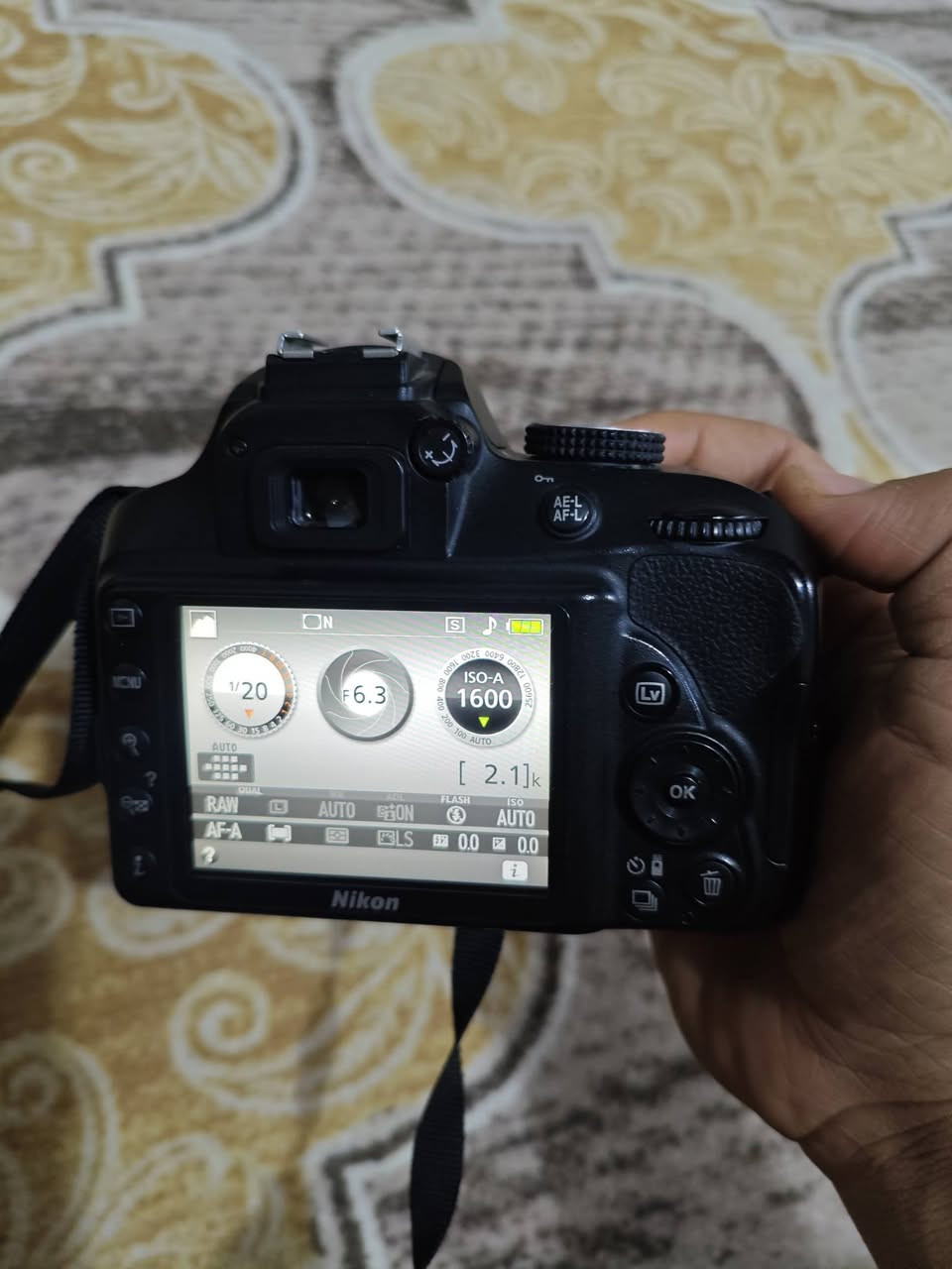 نيكون 3400 للبيع
عدسة 105 18
ملحقات كامره 
جنطة نيكون + حزام كامره نيكون 
بطاريات عدد 2 + شاحنة البطاريات+ كيبل شحن 
رام 16 كيكه


**إذا كنت صاحب هذا الإعلان وتريد حذفه لأي سبب، رجاءا أرسل رسالة إلى الدعم الفني**