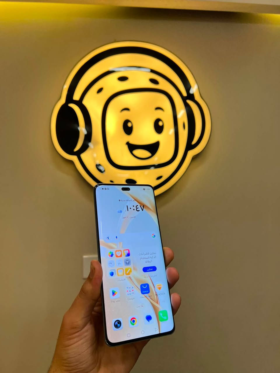 � الجهاز اللي يستحق يكون بيدك! 🔥
HONOR 200 Pro 🩵
بسعر 429 الف فقط 😍

📦 الذاكرة: 512GB
⚡ الرام: 12GB + 12GB = 24GB
🔋 البطارية: 5200mAh
🚀 المعالج: Snapdragon 8s Gen 3
🔐 بصمة مدمجة بالشاشة
✨ شاشة منحنية
📱 تردد 120Hz
❤️‍🔥 الجهاز نظيف جدًا وحالته ممتازة

📝ملاحظة: الجهاز بي فطر بجام الكامرة 

📍 المكان: الموصل – حي الميثاق، قرب مسجد العدل

📞 للاستفسار:
***********
