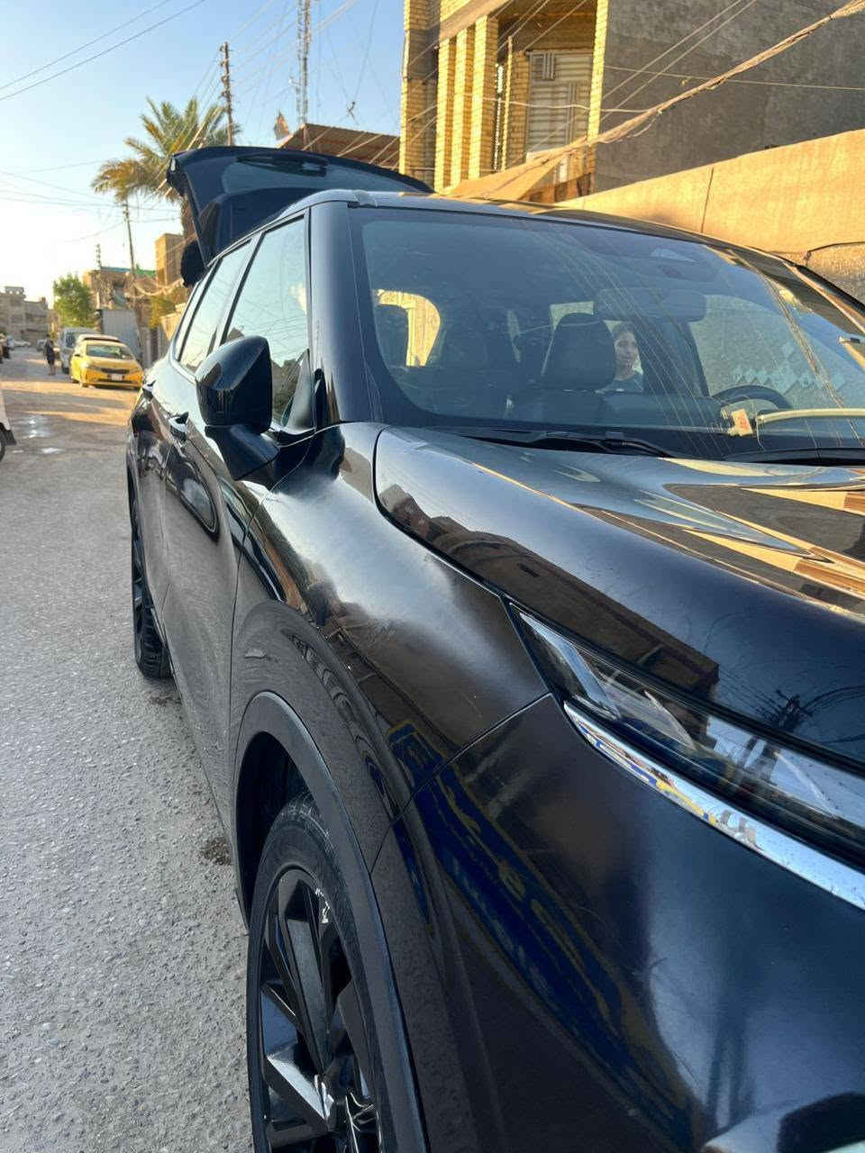 السلام وعليكم
للبيع السياره جديده 
موديل 23
حادثها بأمريكا خفيفب الدعميه الخلفيه
مرقمه بغداد 
للاستفسار الاتصال 
***********
***********
