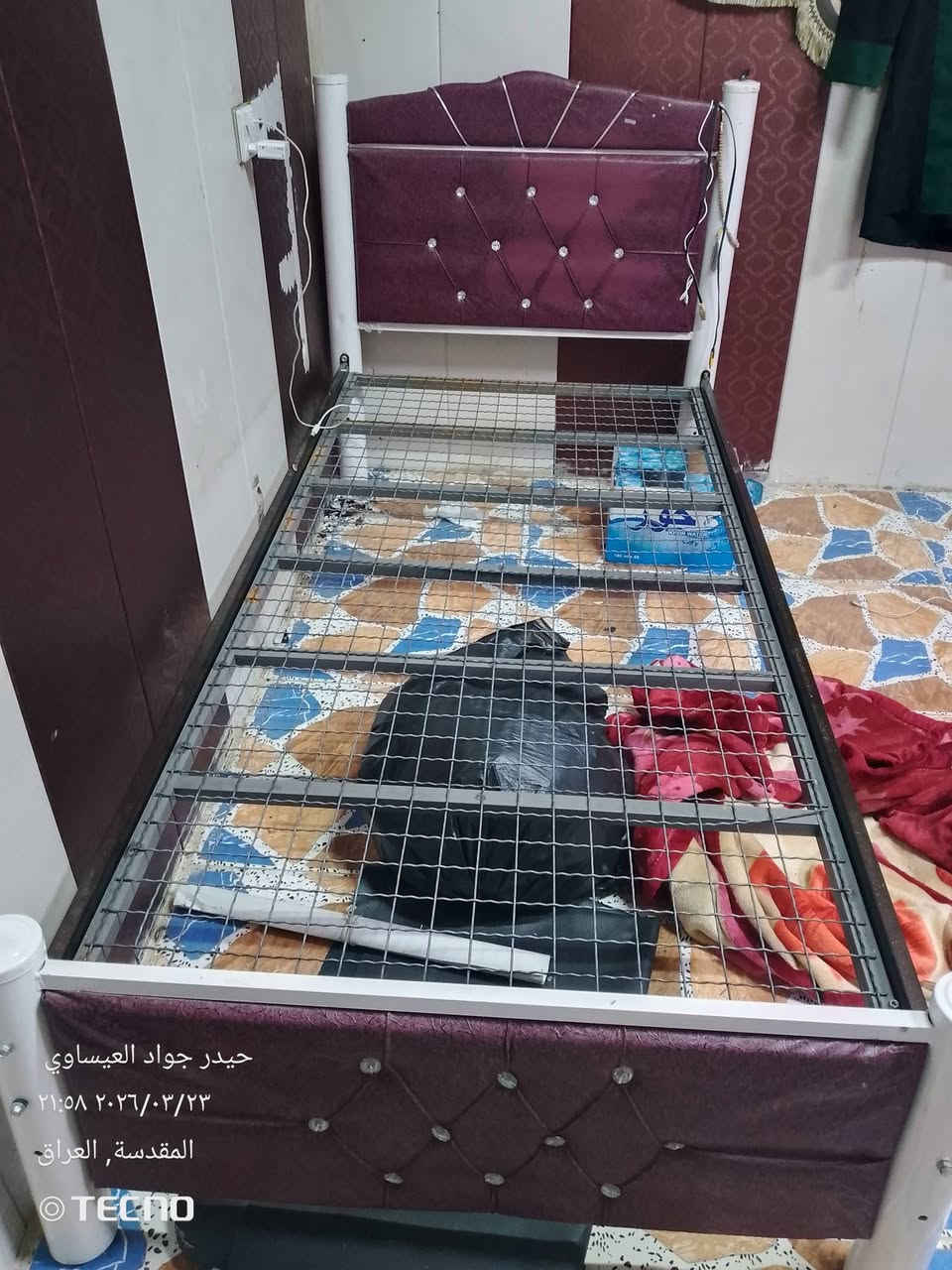 چربايا نفر واحد سعر 50الف مكان الكاظميه كورنيش عبد المحسن الكاظمي ***********
