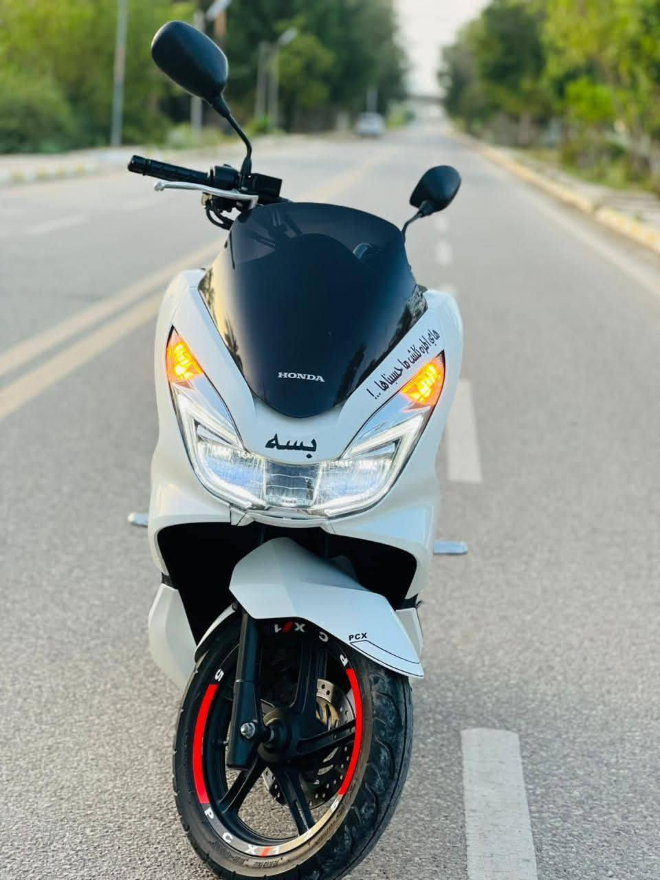 سلام عليكم....
دراجة (PSX) جيل (2) ياباني🇯🇵 رمبة🛵للبيع  ماشية 24
دراجة شلعه معدل كهربائيات كلهه شغاله 
دراجة جديده  بلادية
أي نقص مابيهة
مكينه 125cc
العنوان بابل المسيب سدهالهندية 
 الرقم 📞 ***********
