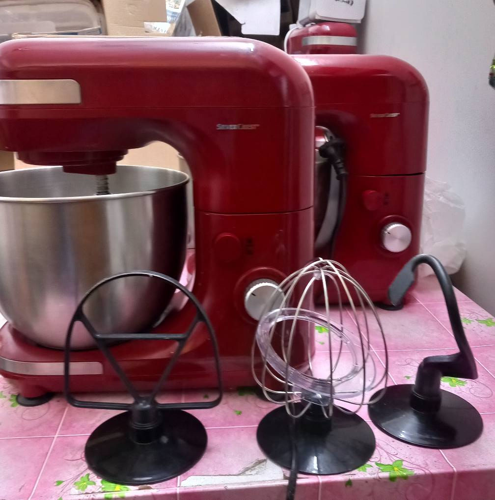 متوفر عدد قليل جدا 
عجانه ٥ لتر المانيه تقريبا ٣ كيلو طحين الصنع الماني
باله غير مستعمل  حجم كبير قويه جدا  مع جميع محتوياتها السعر ‎١٠٠ الف بغداد, العراق


**إذا كنت صاحب هذا الإعلان وتريد حذفه لأي سبب، رجاءا أرسل رسالة إلى الدعم الفني**