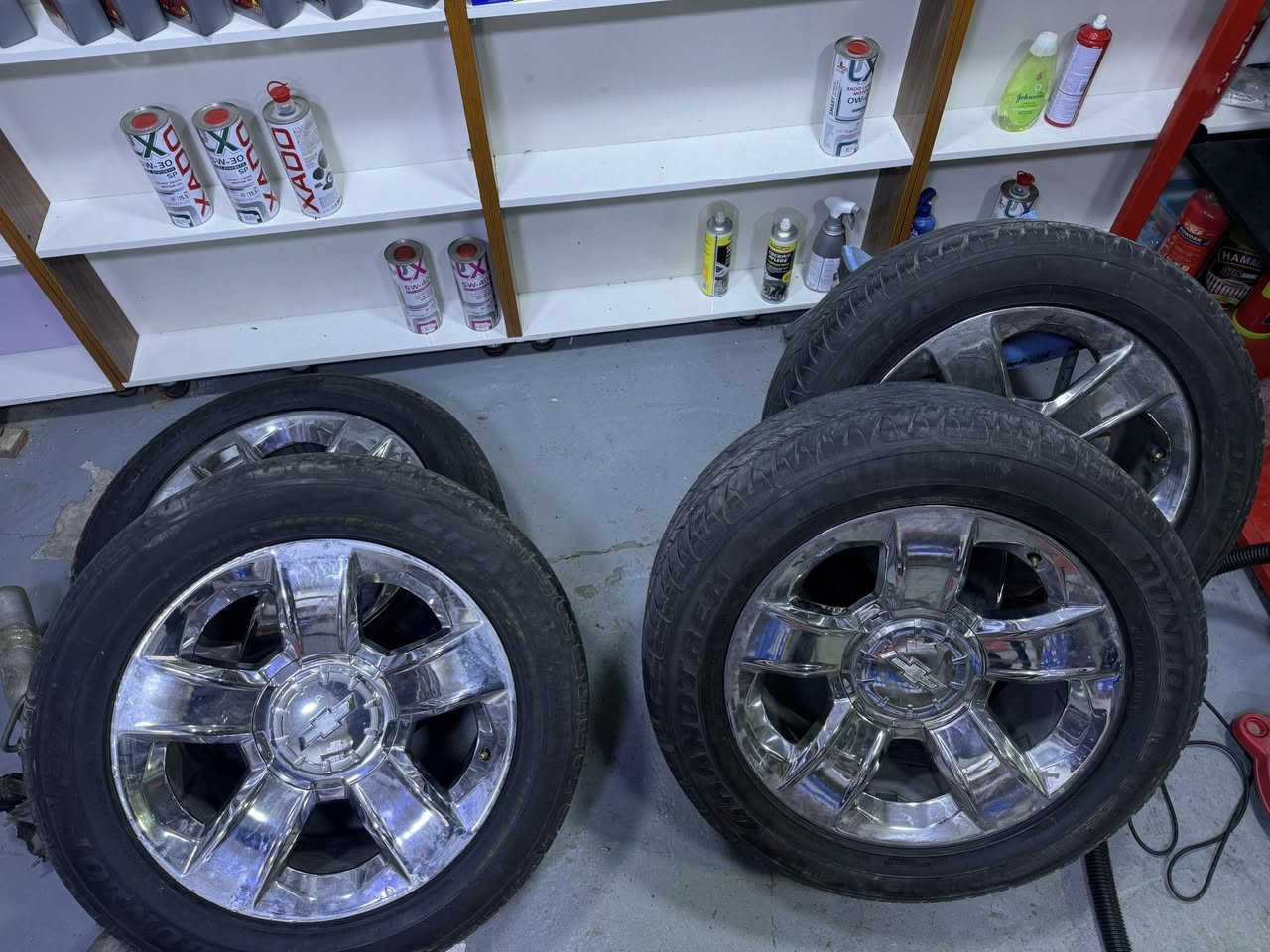 تخم تاير ويل تاهو 20 ltz نضيف جدا مكان بغداد 
سعر 600$ بيه مجال
***********
