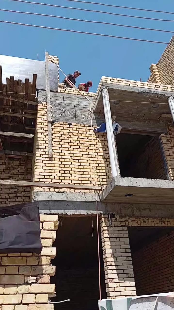 خلفه بناء اشتغل بل يوميه ومكطوعه شغلي طابوك وفرمستون متفرغ حالين عنواني ناصرية رقم الهاتف ***********
