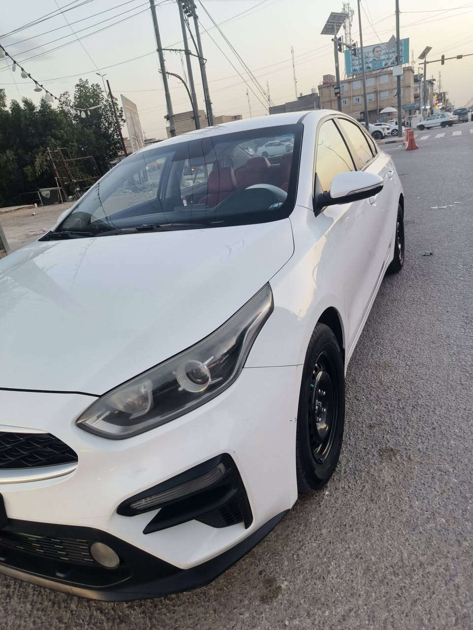 كيا سيراتو موديل 2020    مکینه 1600 السياره كفاله عد مكانات 3مكانات بارد بسيطه تبريد ثلج جهازه م̷ـــِْن حداديه 143$بيه مجال بسيط استفسار ***********
