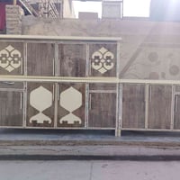 متاح كونتر الألمنيوم مترين ٣ قطع نظيف اي عيب ما بي سعره 250 وبي مجال ا...