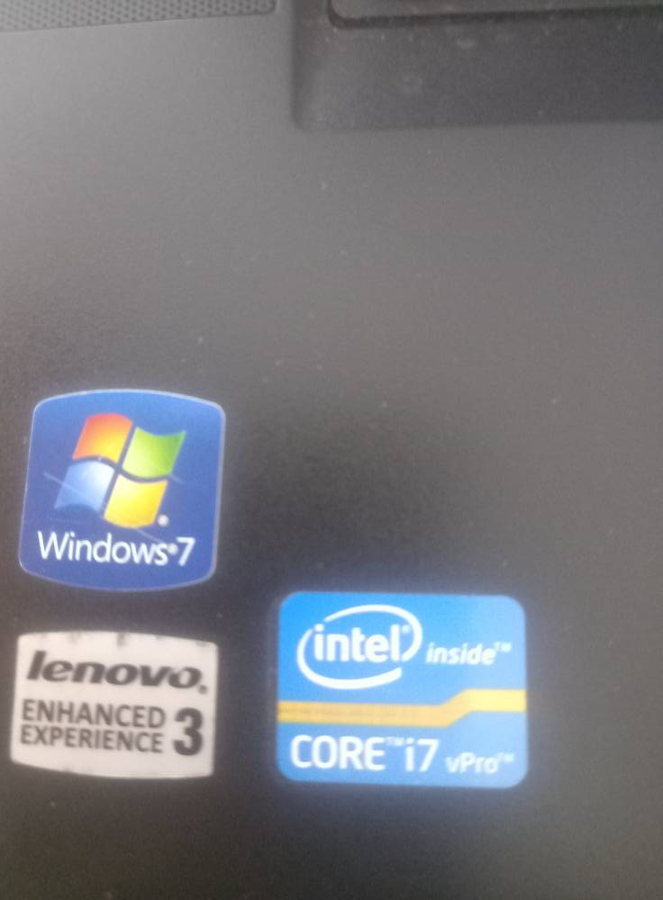 السلام عليكم لابتوب لينوفو الجيل الثالث نضافه 90% مشحون 20 مره ماخذه قبل 3 أشهر بطاريه مزدوجه معالج كوراي i7 رام 8GB تحي وياه شاحنتها الاصليه وجنطه أيضا الاتصال على الرقم *********** دهل اوران, واسط
