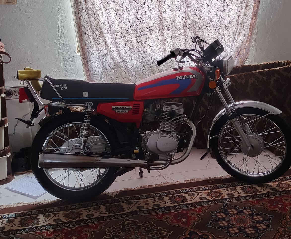 سلام عليكم دراجه اوراق كامله موديل الشاصي 2007 كفاله عامه صارلها شهر معمره ومضمومه ***********
