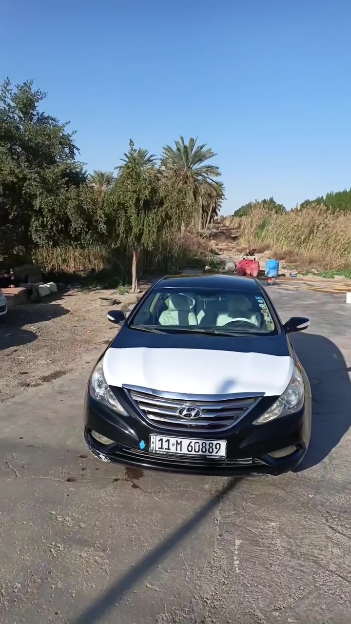 السلام عليكم اخوان سيارة سوناتا 2013 امريكي خير من الله ما نقصها شي تبريد مسوي جديد ثلج كشن كهربائي محرك 2400 نقص مابيها ايدي بيها كله اول ب اول تحب تستفسر اكثر اتصل *********** وموجود بي واتساب سعرها 103 وبيها مجال حك جيه مكاني واسط الكوت
