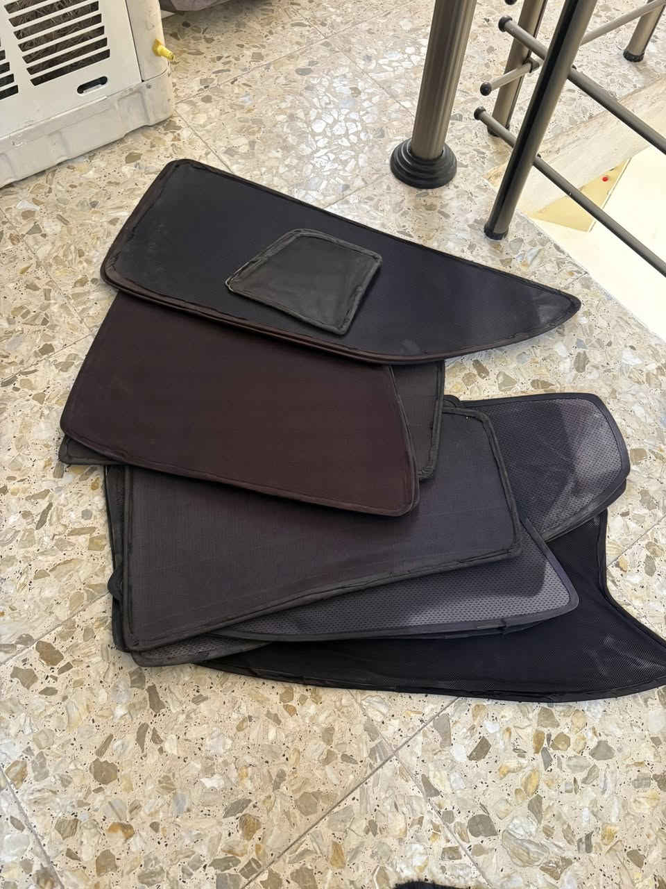 سلام عليكم عندي كاعيات اوباماء  برادات  امامي وخلفي من موديل 15 ال 24   سعركاعيات 50 الف برادات 25 الف اتصال هذا رقمي***********
