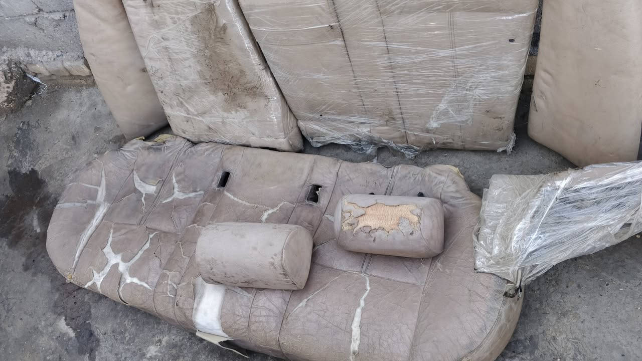 كشنات ابطاين  الي موجودات بالفيديو  مال صغر منهن حاويه الي فيدنه يجي خاص السعر 250 مكاني القاسم
