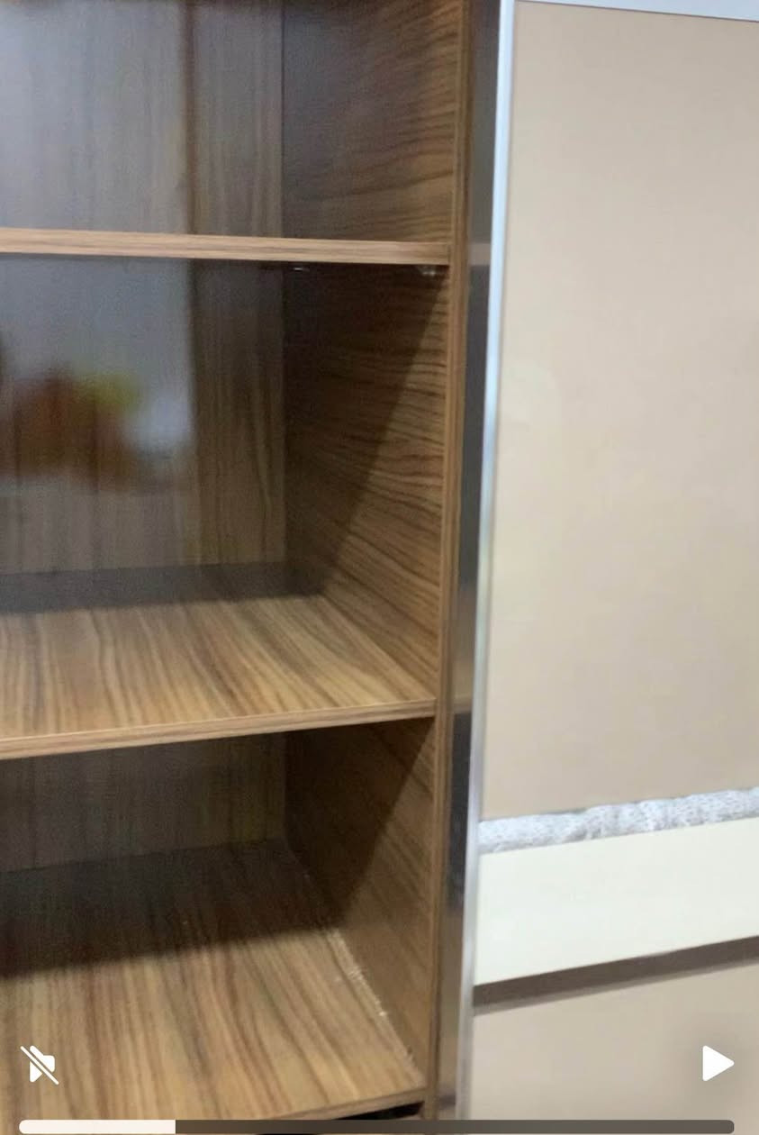 معرزەی نوستن زۆر پاك توركی بۆ فرۆشتن لەسلێمانی زۆر پاك نرخی 120ھەزار 
*********** السليمانية, العراق
