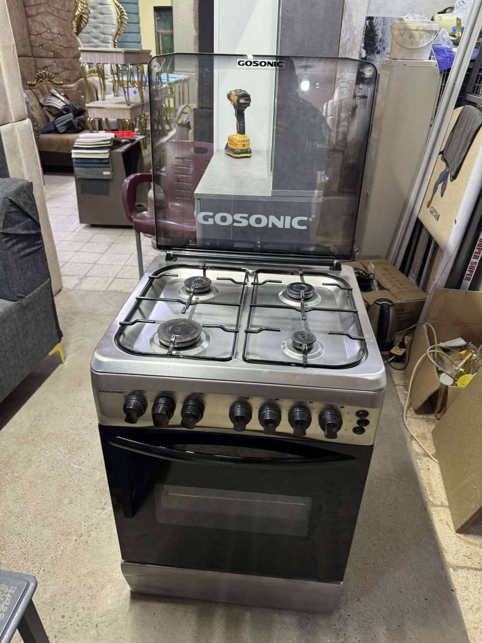 معرض زياد الأثاث المنزلي 🫴
طباخ تركي 4 عيون فرن فوك وفرن جوه 
أخو الجديد ستعمال شي قليل بشكل 
العنوان  تكريت شارع الزهور خلف افران الكرخ وقاسم مول معرض زياد الأثاث المنزلي 🫴 
***********
