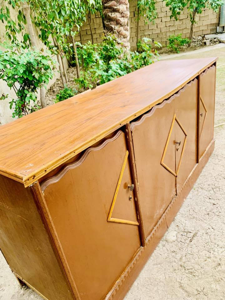 بوفية مال فراش للبيع  بسعر 50الف وبيها مجال قليل


**إذا كنت صاحب هذا الإعلان وتريد حذفه لأي سبب، رجاءا أرسل رسالة إلى الدعم الفني**