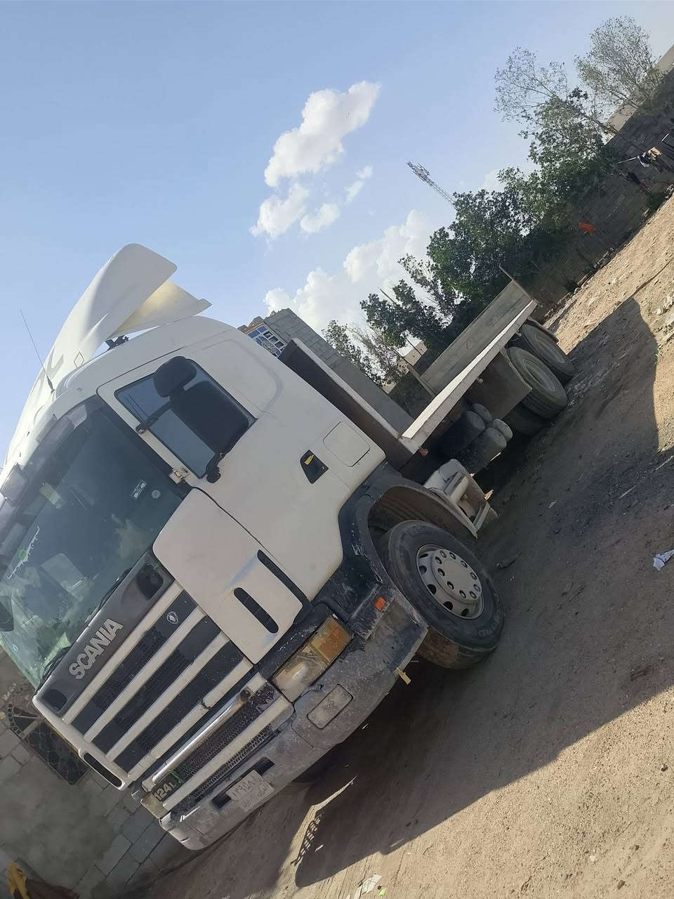 السلام عليكم للبيع موديل 97 مجموعه وبلس ماكينه انجكتر مكان بصره الزبير
***********
