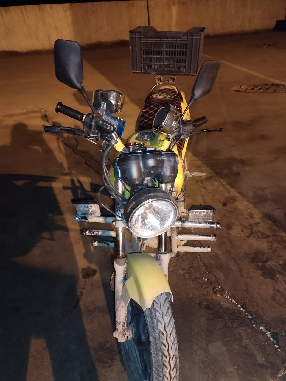 سلام عليكم دراجه للبيع دايوان بونده 2015 أوراق دراجه مال جناي تخم تاير جديد مرتبه وجاهزه عوسها ملاحضات بصيطه
اي استفسار اتصل وبيك خير ودلل ***********
