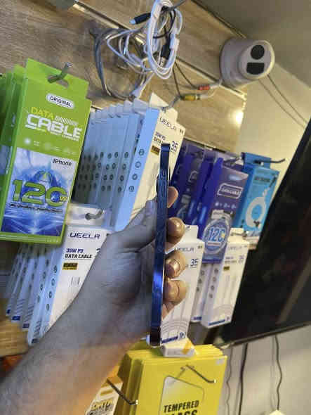 14 برو ماكس شرق اوسط
جهاز كلش نضيف فقط شاصي بي خدوش خفيفه كلش مال كفر
بطارية96
ذاكره 256
سعره 900
تواصل ***********
