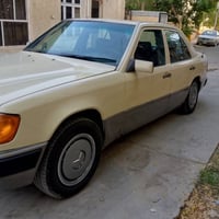 مرسيدس دب • ١٩٩٢ • ٢٫٥