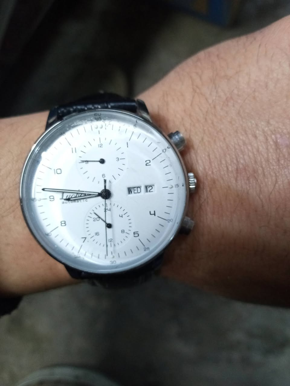 ساعة ألماني لووبين ماستر كوبي نضامين اوتوماتيك و تعبئة تكويك للبيع السناتر شغالة القطر(٤٥) التفاصيل والسعر خاص


**إذا كنت صاحب هذا الإعلان وتريد حذفه لأي سبب، رجاءا أرسل رسالة إلى الدعم الفني**