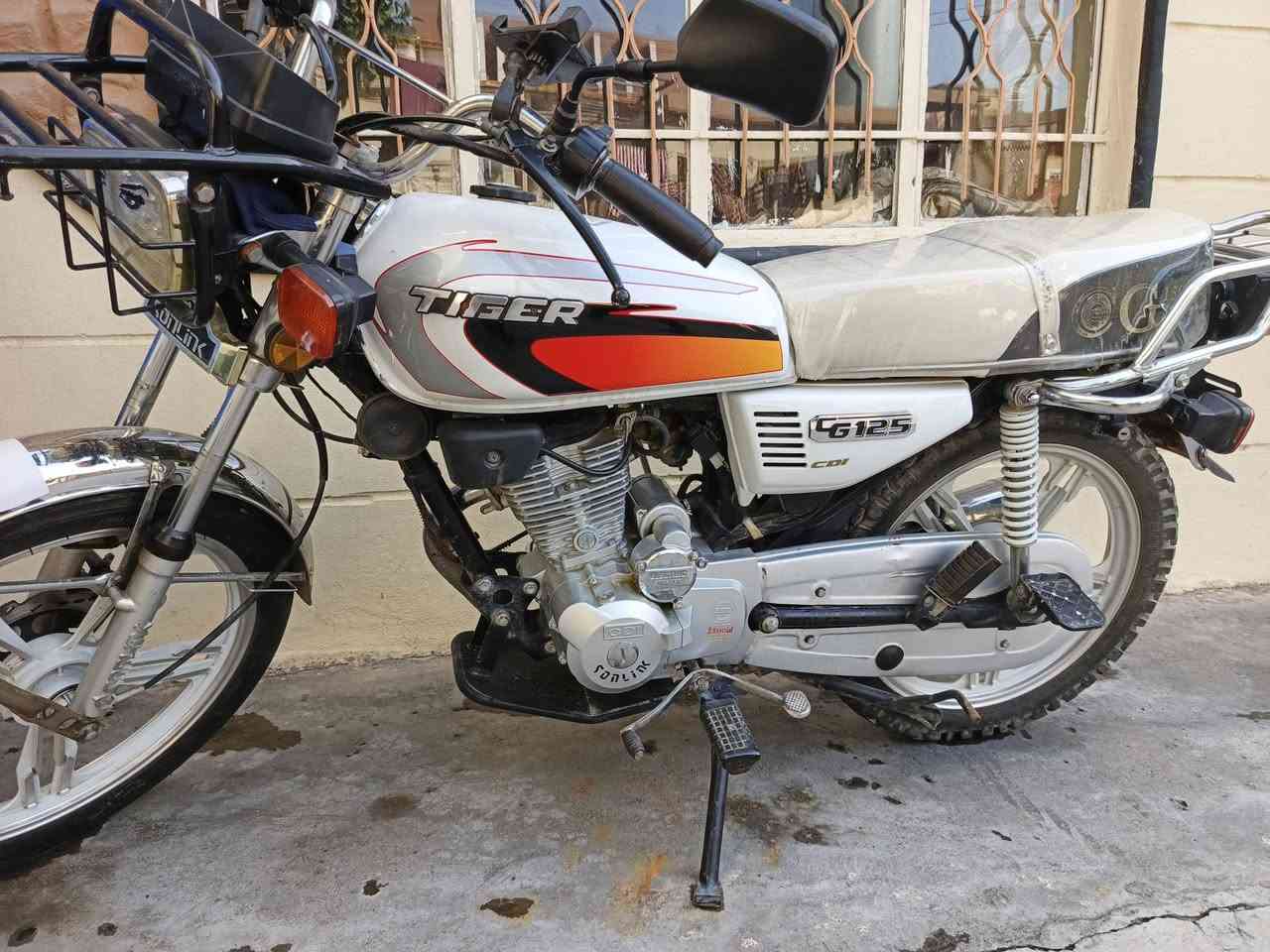 ***********  ***********
السعر 550 منافيس وصل مال بيع وشراء مكاني حي القدس الموديل 2022
