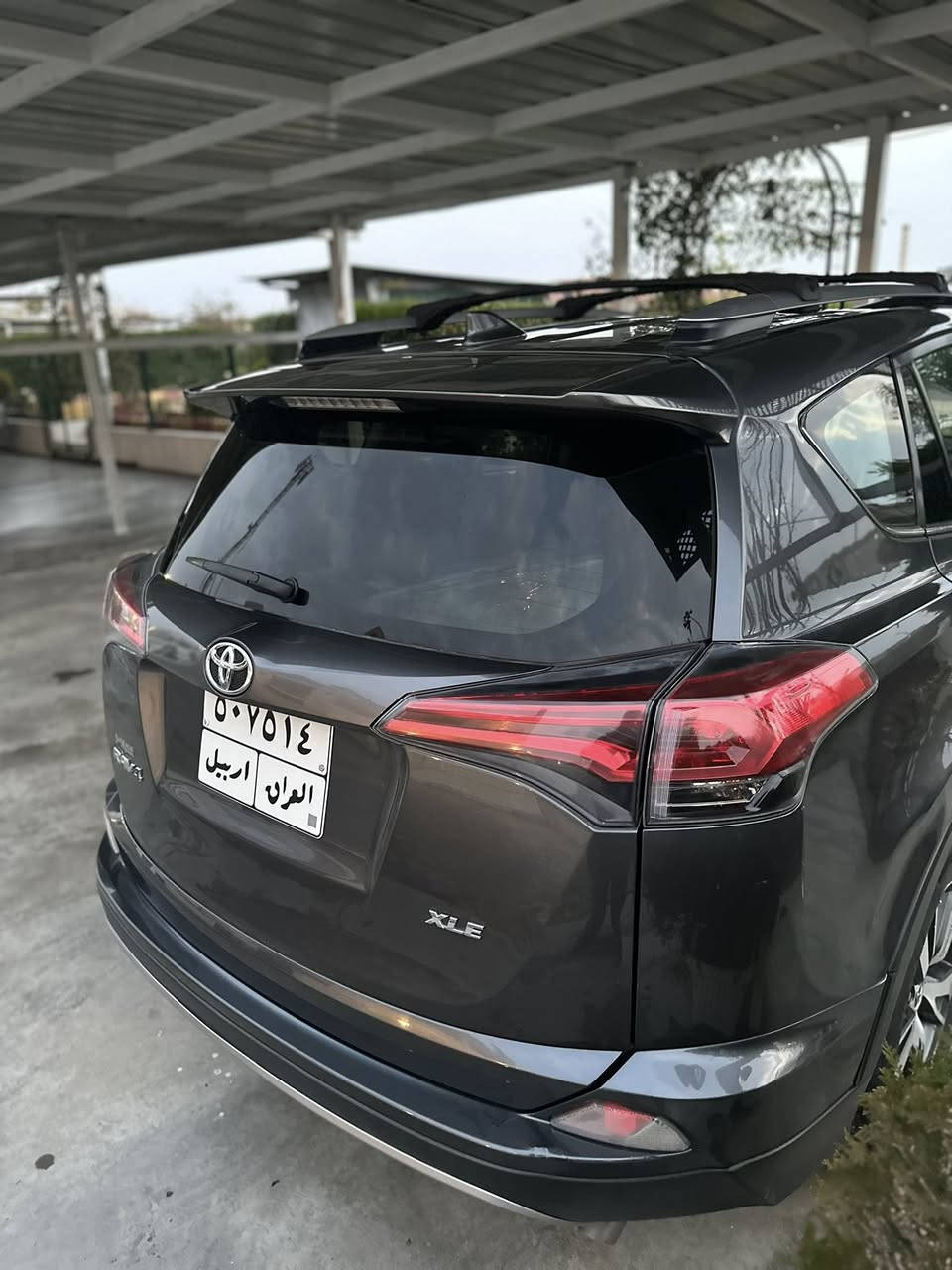 ٤ پستن Xle  تۆیۆتا راف فۆر مۆدیل ٢٠١٧ 
١٢١ هەزار حەقیڤی ڕۆشتووە 
مواصەفات xle  
2 پارچەی لەی سایەق هەیەتی ئیرباگ شانی تەقیوە 
مەکینە گیڕ بەشەرت 
هەزەی  سەنەوی بەسەر چووە 
 بۆ زانین سعر  ***********
