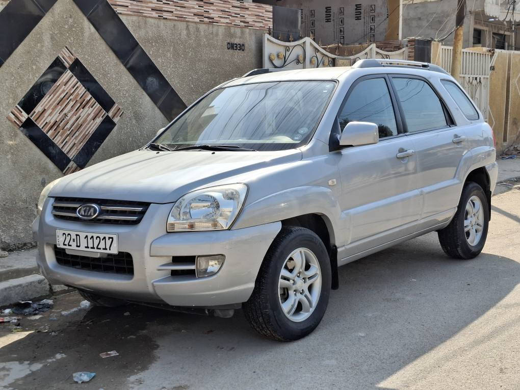 السلام عليكم للبيع او المراوس كيا سبورتج موديل ٢٠٠٨ وارد خليجي مكفوله كفاله عامه من الدعاميه للدعاميه محرك ٢٧٠٠ فور ويل ارقام وهزه جديد لل ٢٠٣١ تخم تاير جديد صدر امامي خلفي جديد ماشيه ١٥٠ كيلو شاشه كهربائيات كلها شغاله السعر ١١٨ وبيها مجال بسيط 
مكاني الدوره ابو دشير 
رقم الهاتف *********** بغداد, العراق
