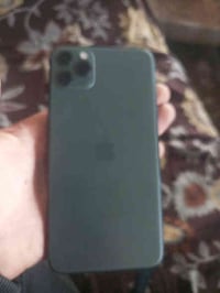 تلفون ١١برو ماكس مكفول نموذج N  ذاكرة ٦٤ بطارية ٨٤ مكفول ما مفتوح ب ٤٠...