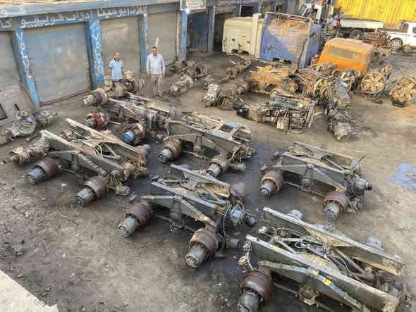 ما اجيبلكم محركات ومجاميع إذا مو أوربي 
بفضل الله وصلن مجاميع ومحركات فالفو 122/420شرط الشغل 

العنوان جرف النداف 

***********/حسن الدفاعي
