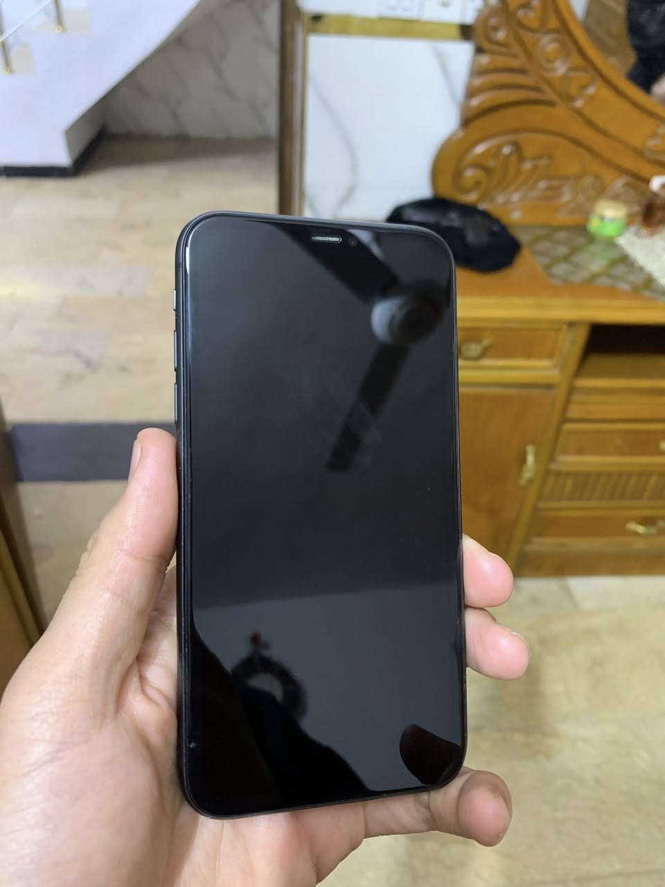 11 عادي 128 جهاز كله شغال فقط مبدل بطاريه اصليه السعر. 240 الف شراي خاص بلديات *********** فقط بيع بغداد
