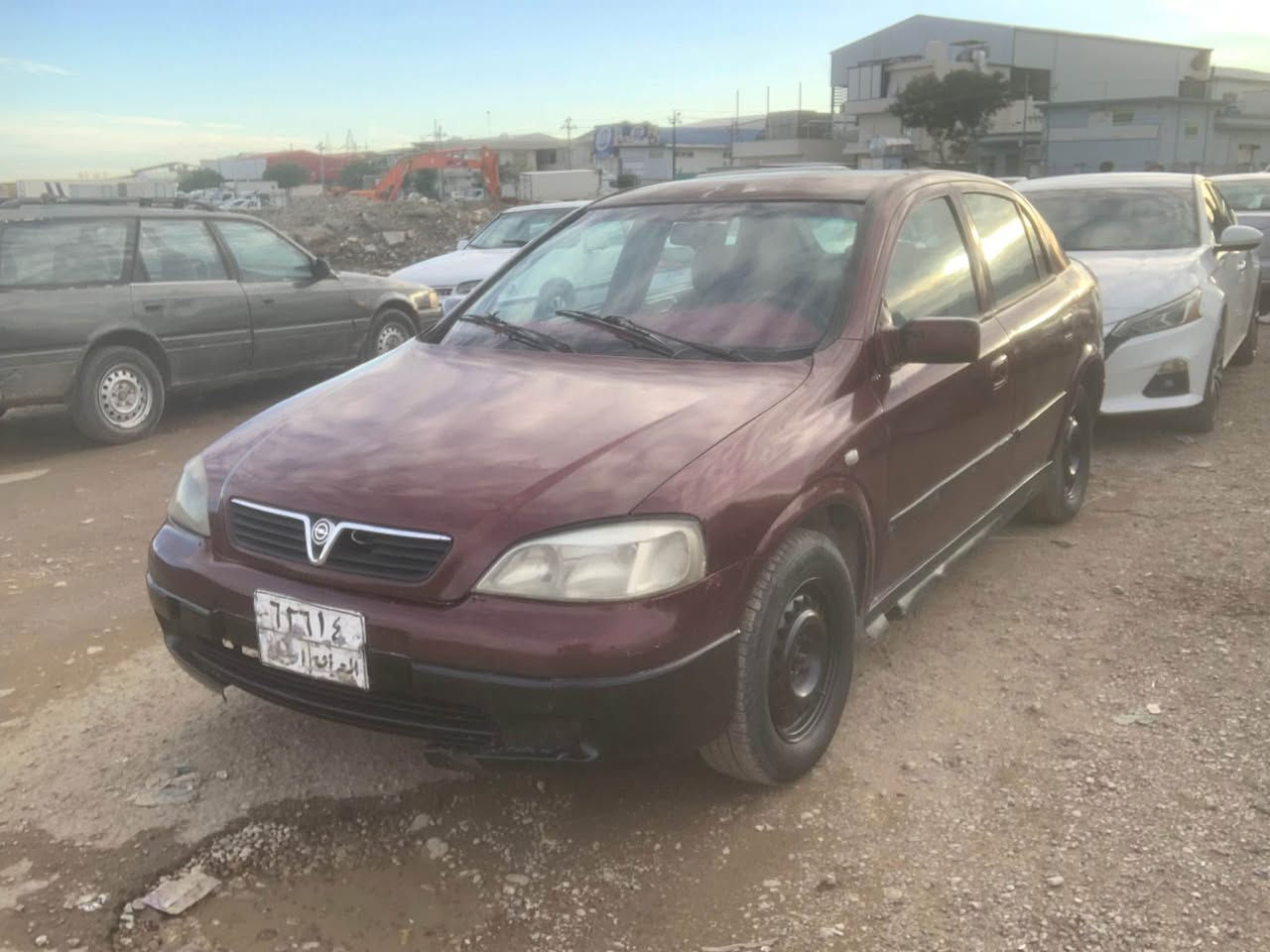 ئۆپل ئیسترا مودیل 2002 مەکینەی 18 گیر عادی مەکینەوگیری بەشەرت  تەقەورەقەی نیە هەیکەلی جوانە کارەبای مەزبوتە  نرخی 22 گلاومەجالی تیایە گورینەوەش اکەم بەشتیک بەدلم بیت ژ.م *********** *********** كالار, السليمانية
