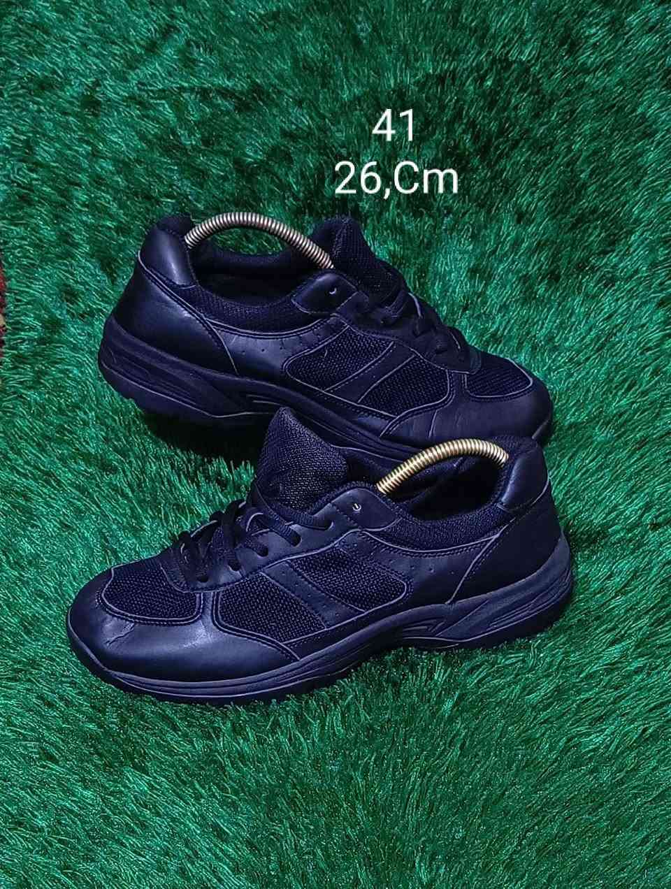 👟  احذبه رجالي  درجه اولى 💯 
قياسات مختلفه السعر مختلف
يوجد توصيل جميع المحافظات 🚛 
لمعرفة الاسعار راسل الحساب او الاتصال 📱 
***********
