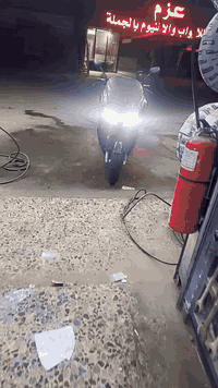 سلام وعليكم عنوان بغداد  فورزه 06 البيع نضافه فول ومكفوله دراجه لبع مذب عليه كامله مكمله سعره 300 التصال ***********
