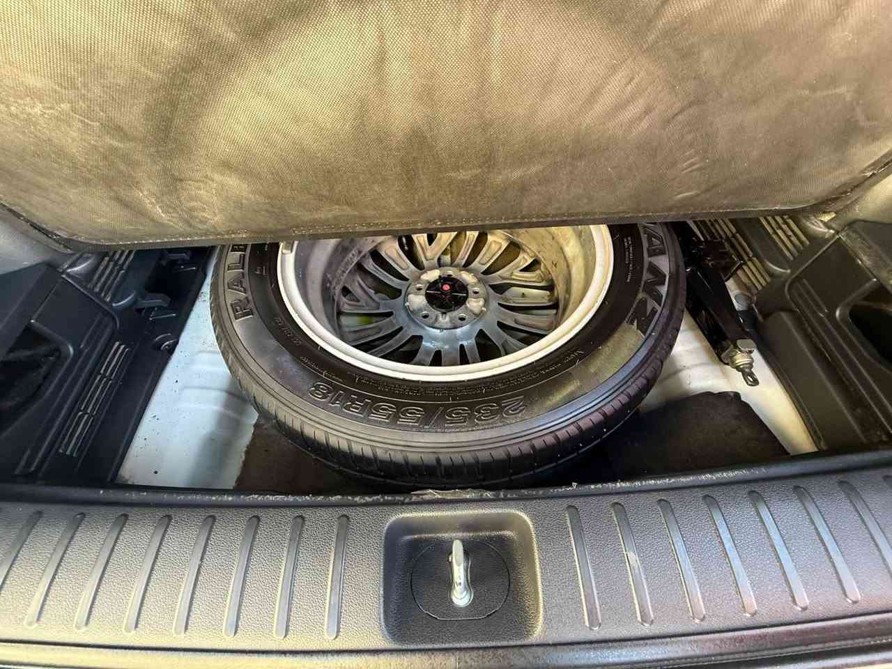 السلام عليكم
توسان 2020
خليجي 
ماشيه 70الف حقيقي 
فول موصفات عدا البنراما 
محرك2000 
بصمه 
كشنات كهرباء سايق وصدر 
حساس امامي خلفي 
شاشه 
كامره اماميه خلفيه 
شاحن واير ليس
مود درايف 
بكلايت لد 
لد نهاري 
تبريد خلفي
نضام ترحيب وأناره خارجيه
 ويل19 

السياره مكفوله كفاله عامه من كلشي 

رقم بغداد تحويل مباشر 
السعر 215وبيه وجال 
مكان السياره الانبار الفلوجه
 للاتصال ***********
