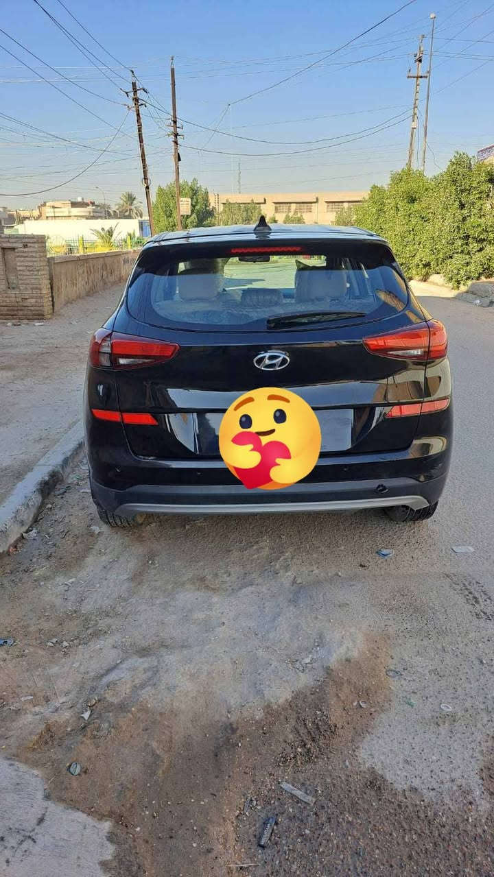 السلام عليكم توكسان موديل ٢٠٢١ وارد امريكي بيها صبغ بالبنيد والباب وصندوك السياره خير من الله دوشمه جلد دواخل نضيفه مكينه كير كله نضيف رقم بغداد ماشيه ١٤٥kmباسمي رقم انكليزي جديد السعر ١٥٠ مكاني بغداد المشتل 
***********
