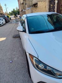 النترا امريكي موديل ٢٠١٧ ليبل واحد موصفات عاديه مكانه بغداد ام الكبر ا...