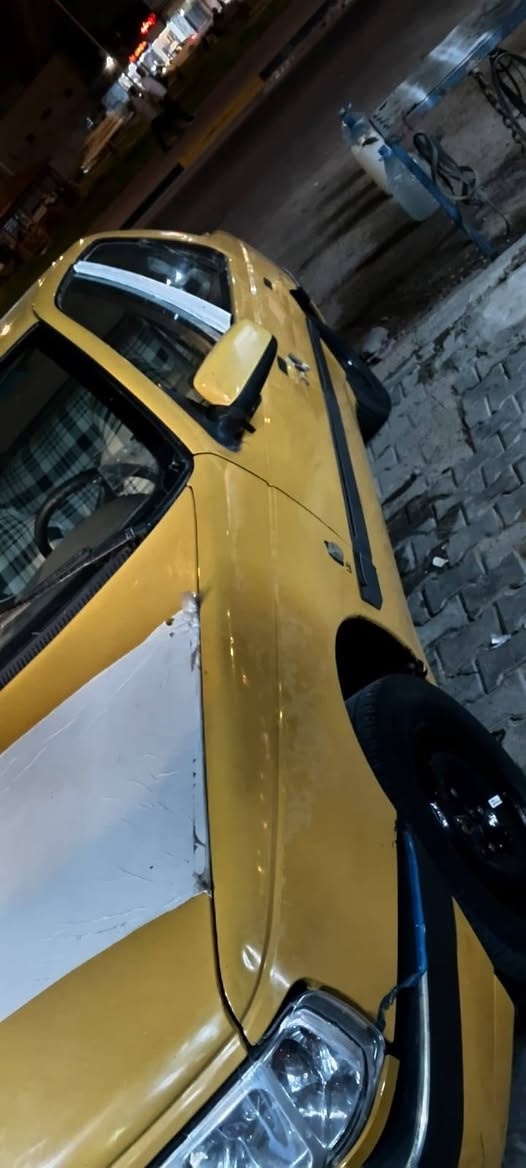 سلام عليكم بيجو 405البيع سعر 18 ***********
