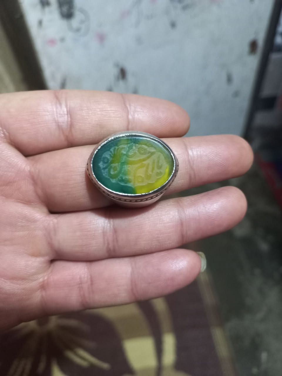 خاتم عقيق يماني قديم صياغه ثكيلة للبيع


**إذا كنت صاحب هذا الإعلان وتريد حذفه لأي سبب، رجاءا أرسل رسالة إلى الدعم الفني**