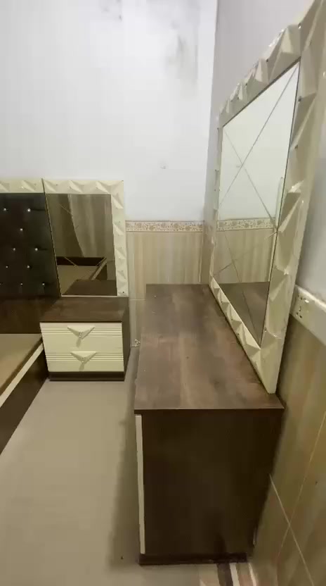 6قطع سعر 225  العنوان اربيل بحركه


**إذا كنت صاحب هذا الإعلان وتريد حذفه لأي سبب، رجاءا أرسل رسالة إلى الدعم الفني**