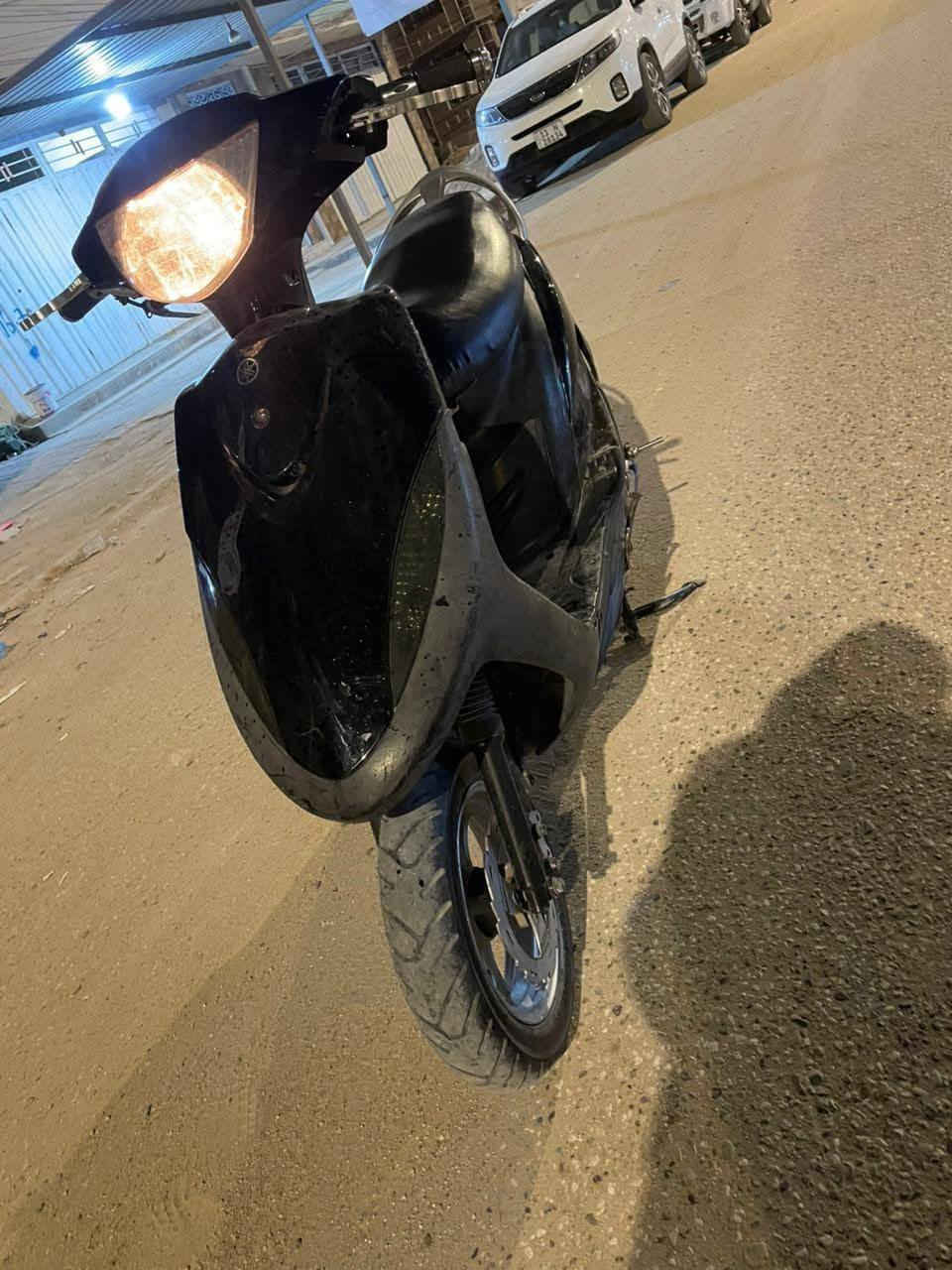 سعر 500 بي مجال التفاصيل!!
شرط بلاد طبعأ . موديل 2003
بوشة 49 . محرك مامفتوح 
معدل وشلعة تشك الكاع 
كهربائيات شغال . المكان حي العباس 
رقم ***********
