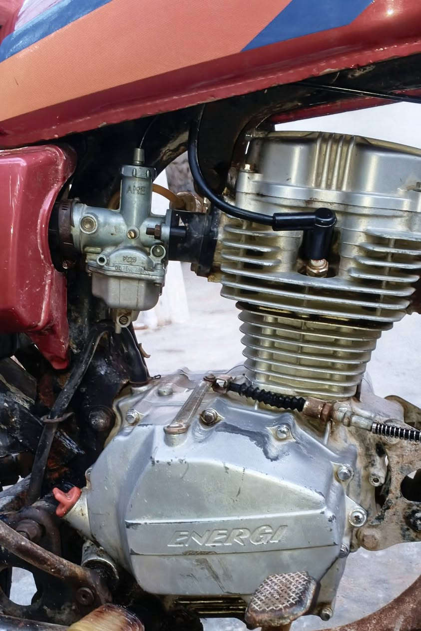 سلام عليكم ورحمه دراجه نيرجي فول وسامته سعرها 275وبيها مجال حك جيدتك
رقمي،***********/ماسنجر مفتوح تحياتي الكك❤️🌹
