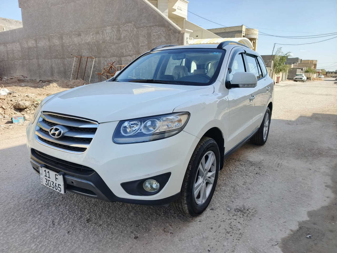 السلام عليكم
سنتافيا 2012 خليجي محرك 2400 دوش
رقم بغداد انكليزي باسمي 
فتحة .
7 راكب.
3 قطع تبريد.
شاشة + كامرة ابلادية.
داخل بيجي
تخم تاير جديد 
محرك مفتوح مشتغلة اني درجة اولى.
صدر كله جديد.
سيارة بيهة صبغ جاملخ وباب .وجهة ثانية شخط بين البابين مصبوغ.
 سونار مرفق.
السعر 133 
بابل / ناحية الامام /منطقة علي بن الحسين.
***********
