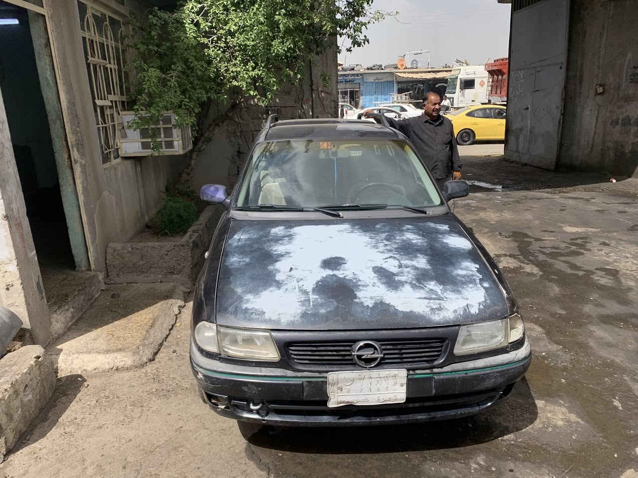 سلام عليكم استره ستيشن مديل ٩٧  مقفوله من صبغ ومن طخات شرط تحويل سعر مطلوب ٣٥ بيه مجال *********** رقم سياره بصره
