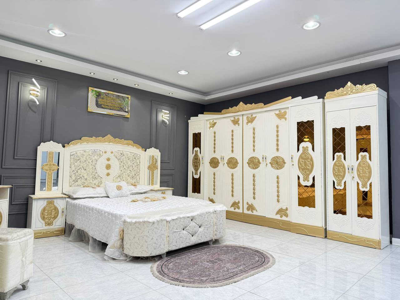 غرفة اخشاب  بسعر 950
⚜️تفاصيل الغرفة ....⚜️

صاج خارج ٤ملم ام دي اف 🪭
وداخل معاكس ٣ملم 
صبغ مرمري درجة اولى 

عدد القطع  ٧ قطع 😍
1 //جرباية  قياس  ١٦٠ × ٢٠٠ 
//ميز جانبي ايسر قياس ٥٠
2// وميز  جانبي  قياس ٥٠
3// زاوية ارتفاع مترين عرض ٨٠
4// وميز بلازمه  
5//وميز مراية ارتفاع مترين عرض ١٢٠
6// وكنتور ٦ باب  ارتفاع مترين و١٥ طول ٣ متر و١٥

القطعه الثامنة حسب الطلب شازلون
سعرها ٥٠ الف ❤️
طابوريه ١٥ ❤️

(توصيل مجاني مركز بغداد )
التوصيل يشمل الشد مجاني 🔥
(اطراف ٥٠)
باقي المحافضات حسب البعد


**إذا كنت صاحب هذا الإعلان وتريد حذفه لأي سبب، رجاءا أرسل رسالة إلى الدعم الفني**