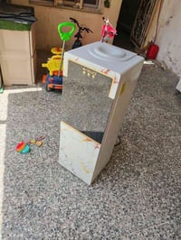 براد • استخدام قليل • نجف