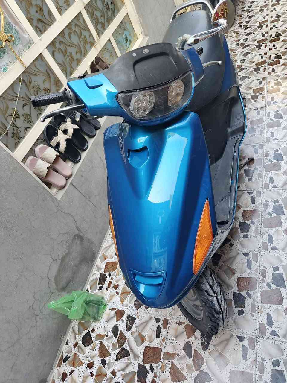 فراشه فحل  حاويه محرك  شلعه تشك لكاع شرط مامفتوح نضيفة سلف هندر كهربائيات كله شغال  525 بيهه مجال  *********** مكاني نجف
