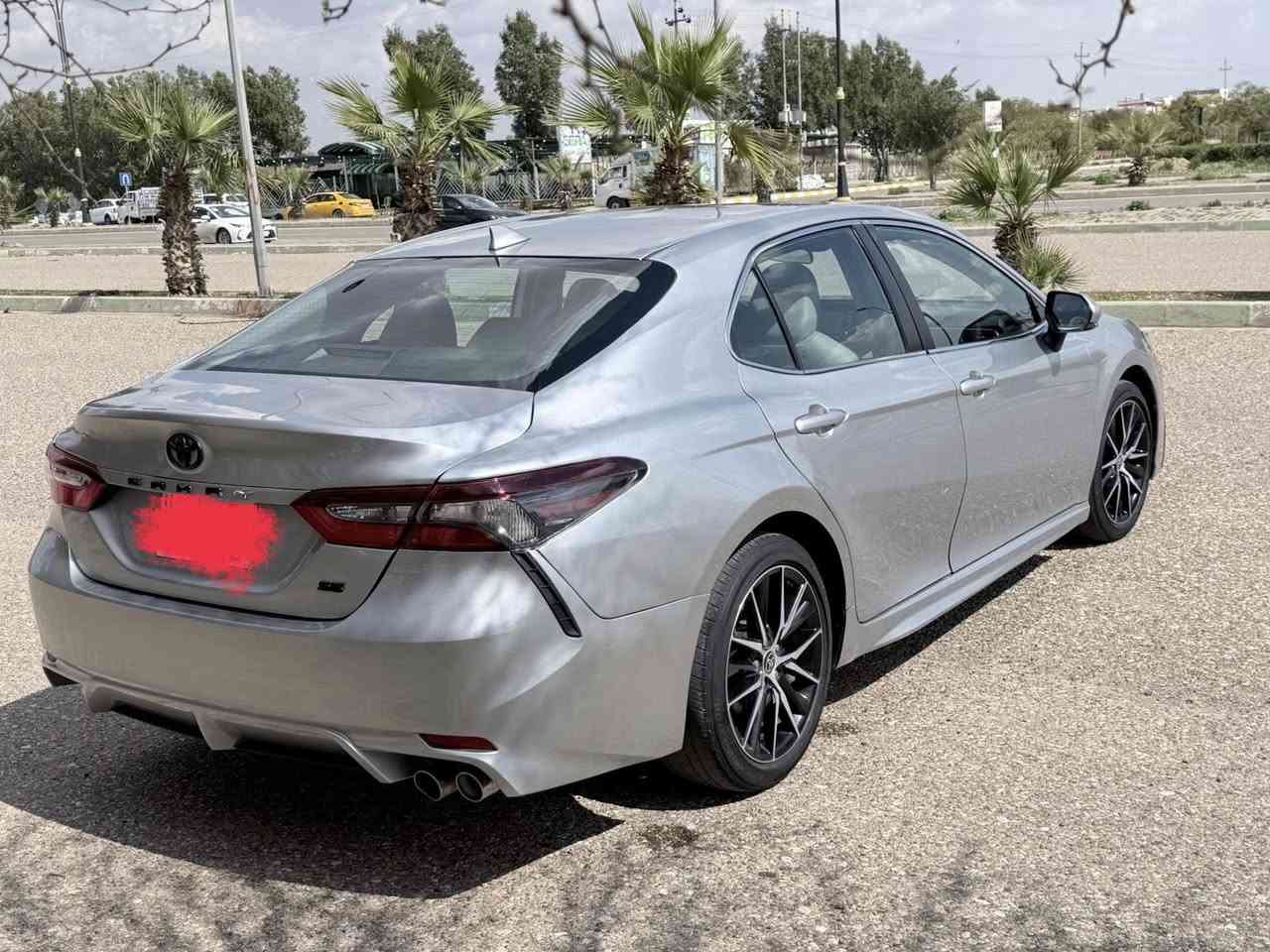 سلام عليكم 
كامري 2024 للبيع se 
سياره رقم شمالي تريد تحويل تريد وكاله 
سياره كير محرك كهربائيات بل شرط 

حادثها بامريكا قطعتين سرقه ومبدلات بلادي وبل عراق جاملغ خلفي وجنطه 
بدون ايرباك بس بيها تعديل بل بطانه الخلفيه 
السعر 180 وبي مجال بسيط
‭٠٧٨٦ ١٩٨ ٧٠٧٩
